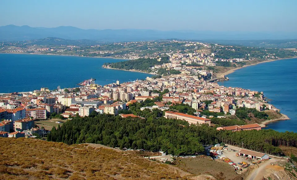 Sinop: kale çevresinden koylara, denize yakın bir keşif — Sinop
