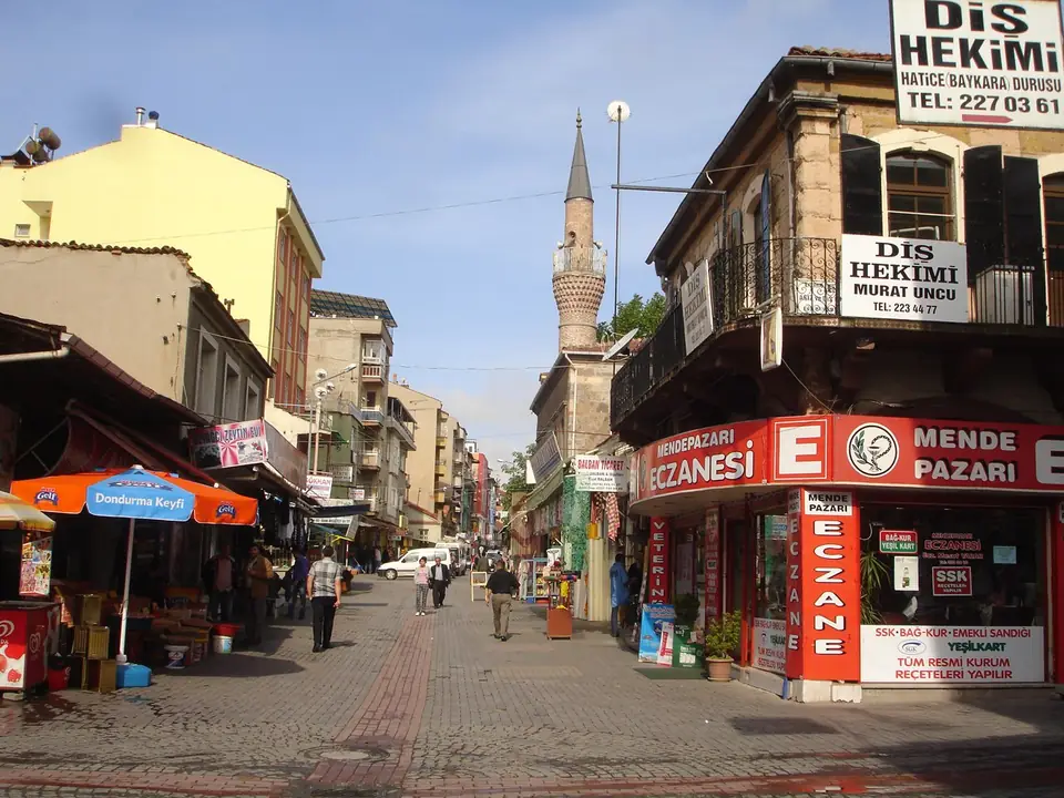 Uşak: müze koleksiyonlarından kanyon manzaralarına